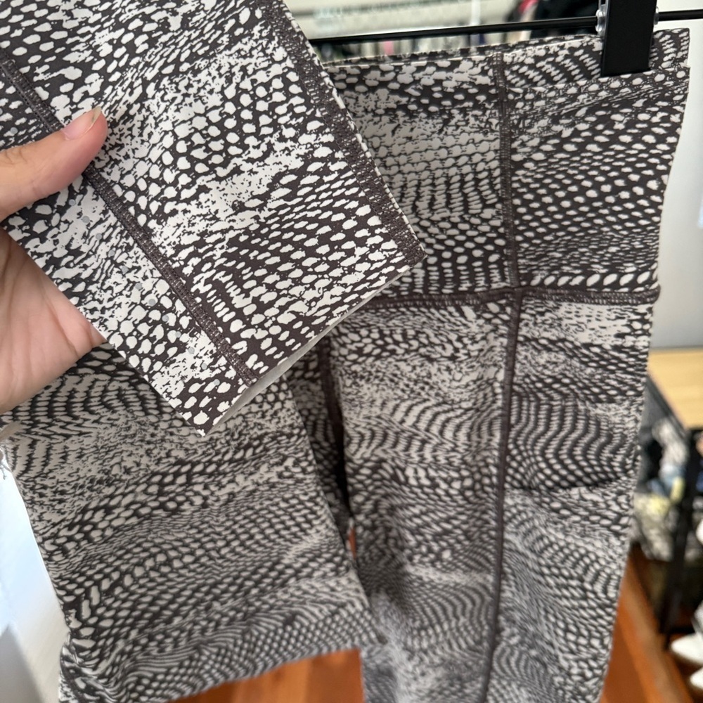 Lululemon Fast & Free 7/8 - Picture 7 of 12
